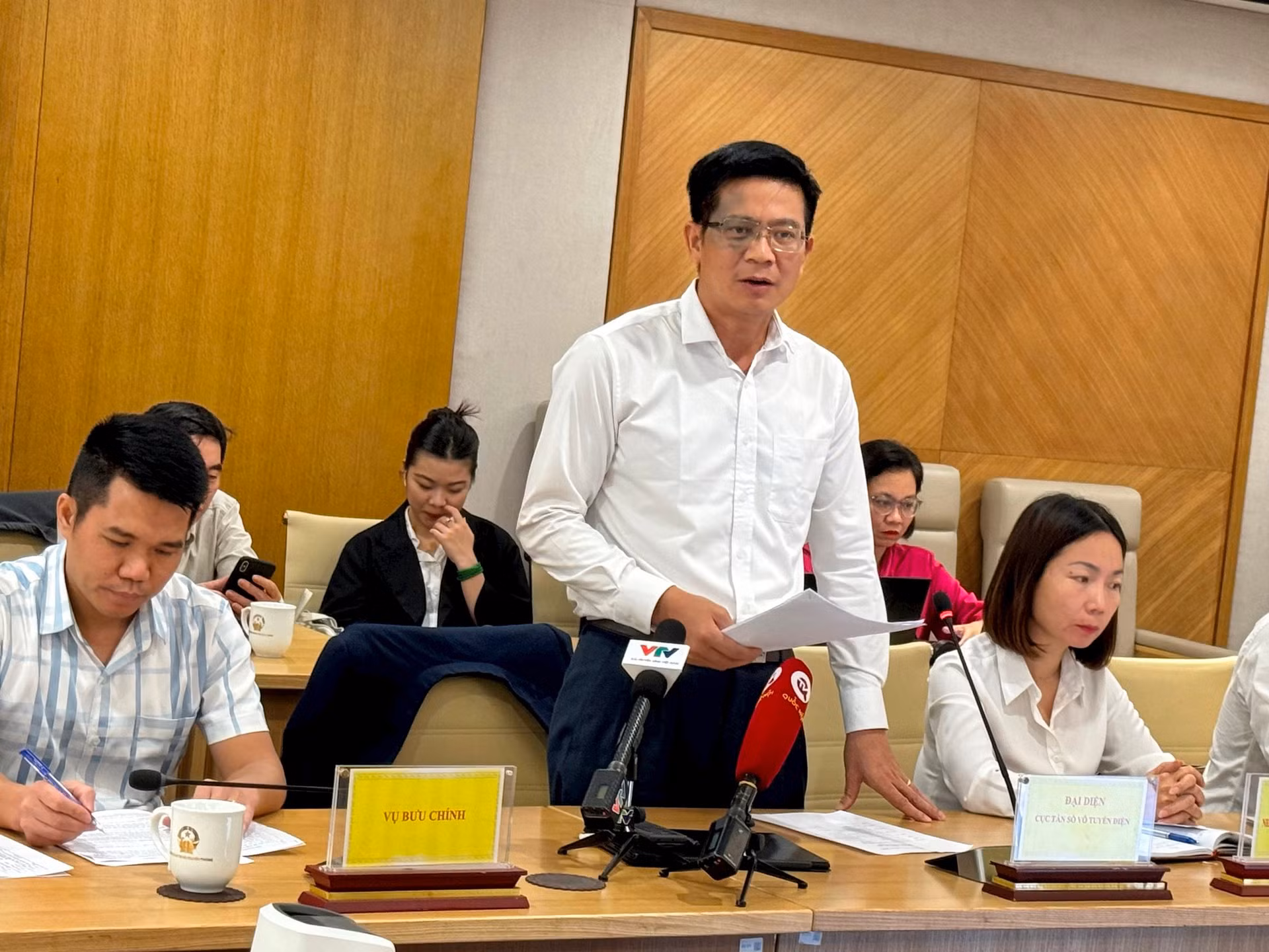 Xử lý hàng loạt đơn vị vi phạm trong lĩnh vực thông tin và truyền thông -1