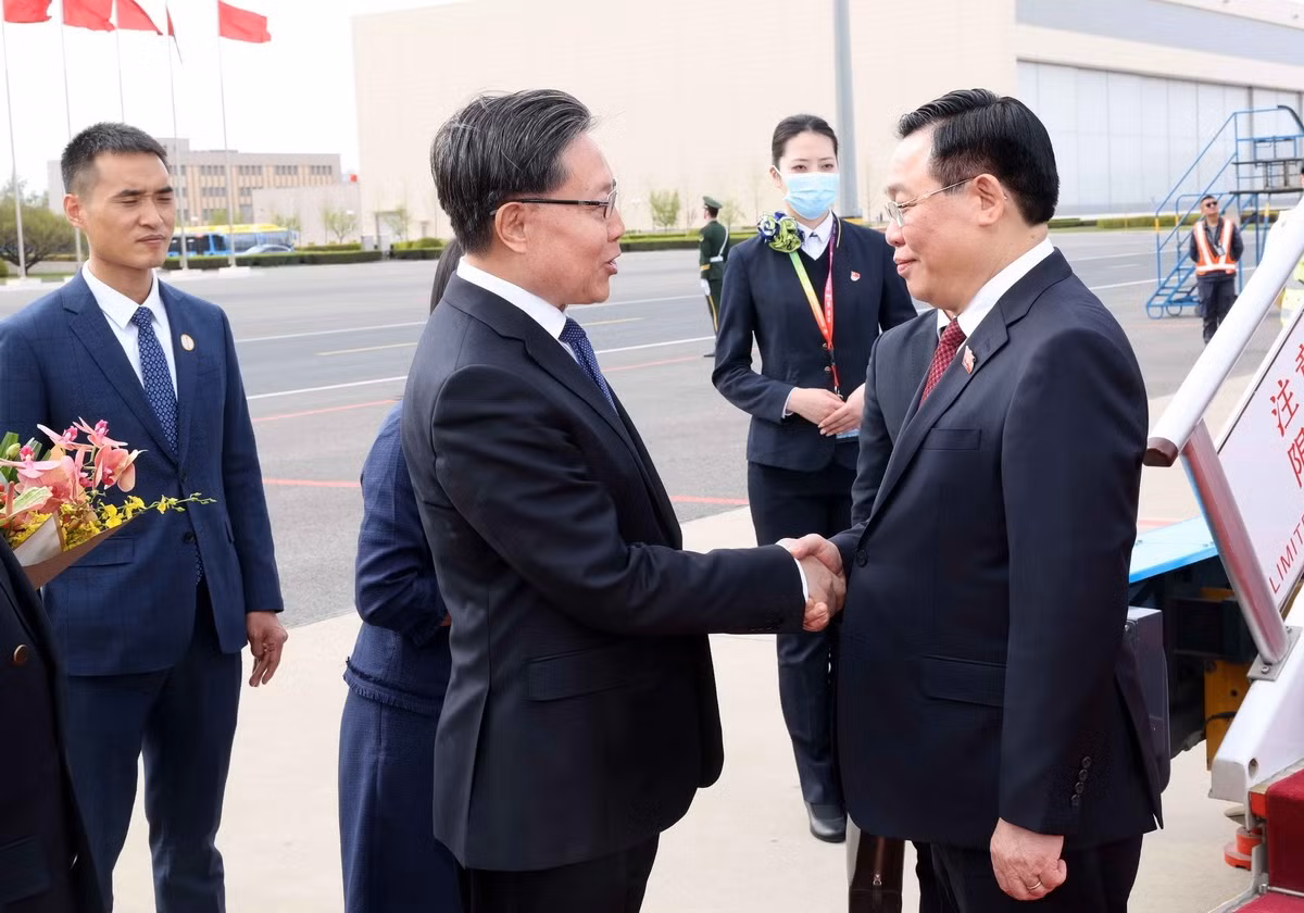 Duy trì đà phát triển tốt đẹp của mối quan hệ Việt Nam-Trung Quốc -0
