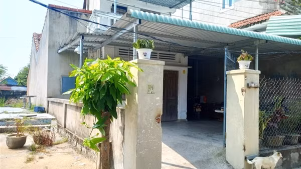 Giữa cuộc cãi vã, người con đập chai xăng rồi phóng hỏa khiến mẹ ruột bỏng nặng