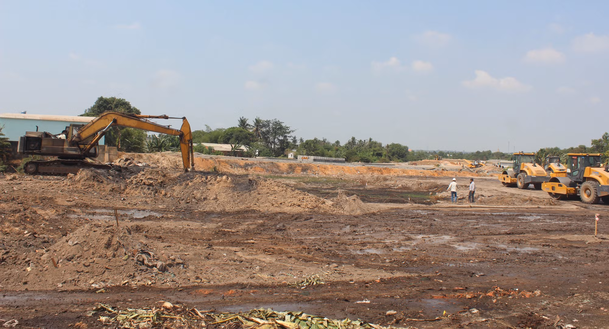 Bàn giao hơn 7.500m2 đất làm đường nối Đồng Nai với TP Hồ Chí Minh sau 2 năm không đồng ý di dời -0