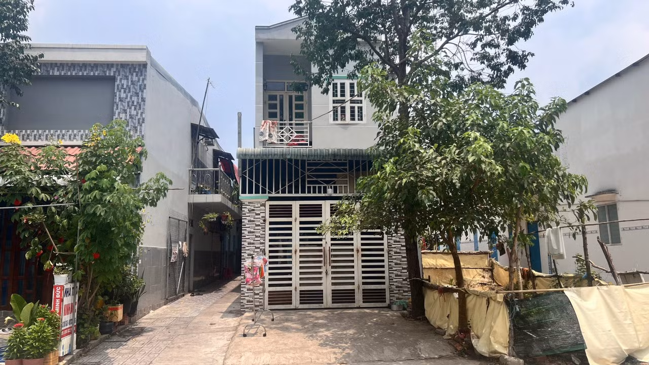 Bé trai 8 tháng tuổi bị đánh chết tại nơi giữ trẻ -0