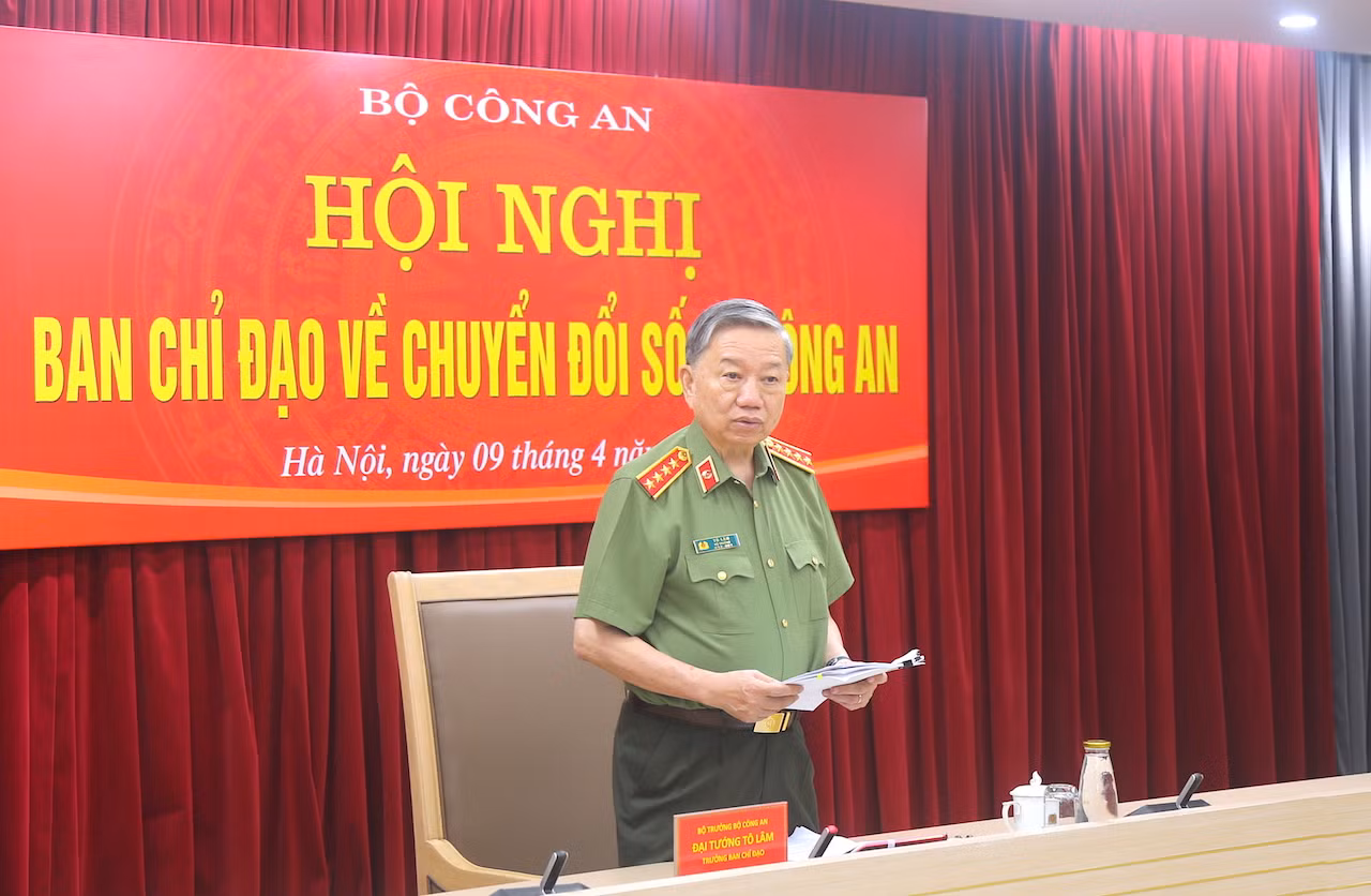 Duy trì quyết tâm chính trị cao thực hiện các nhiệm vụ chuyển đổi số -0