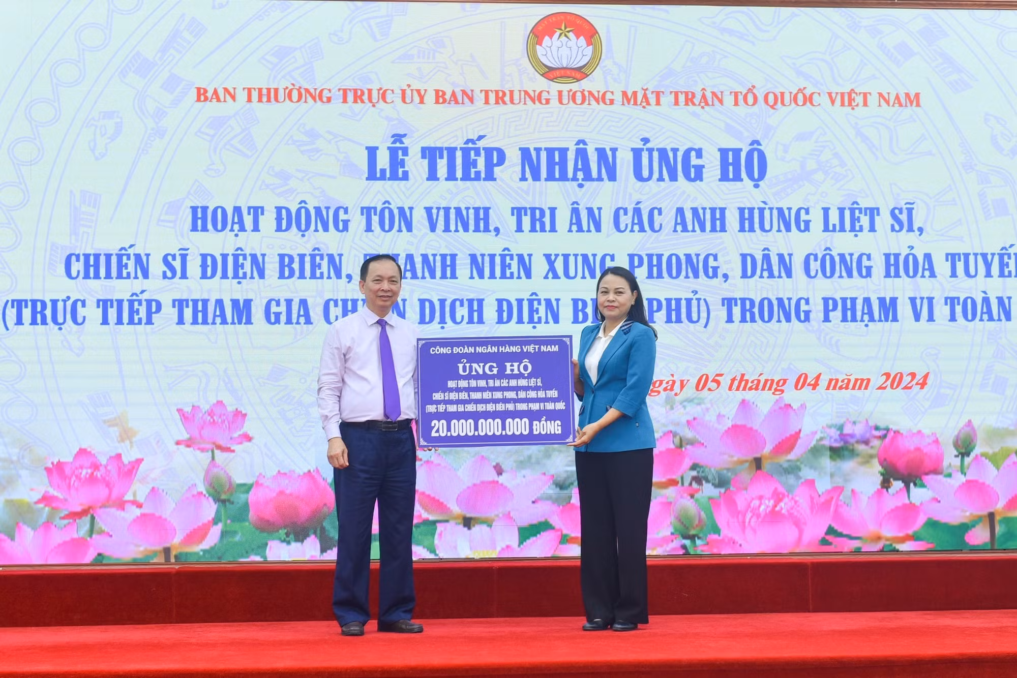 Ngành Ngân hàng dành 22 tỷ đồng tri ân liệt sĩ, chiến sĩ tham gia chiến dịch Điện Biên Phủ -0