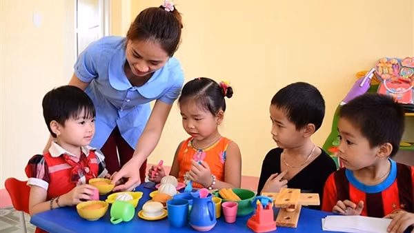 Cần giải pháp đột phá giải quyết hiện trạng thiếu giáo viên mầm non