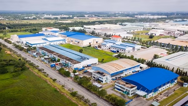 Hà Nội họp bàn phương án tháo gỡ vướng mắc trong quản lý đầu tư các khu, cụm công nghiệp