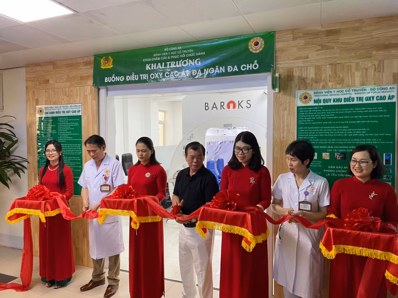 Bệnh viện Y học cổ truyền khai trương buồng điều trị oxy cao áp đa ngăn -0
