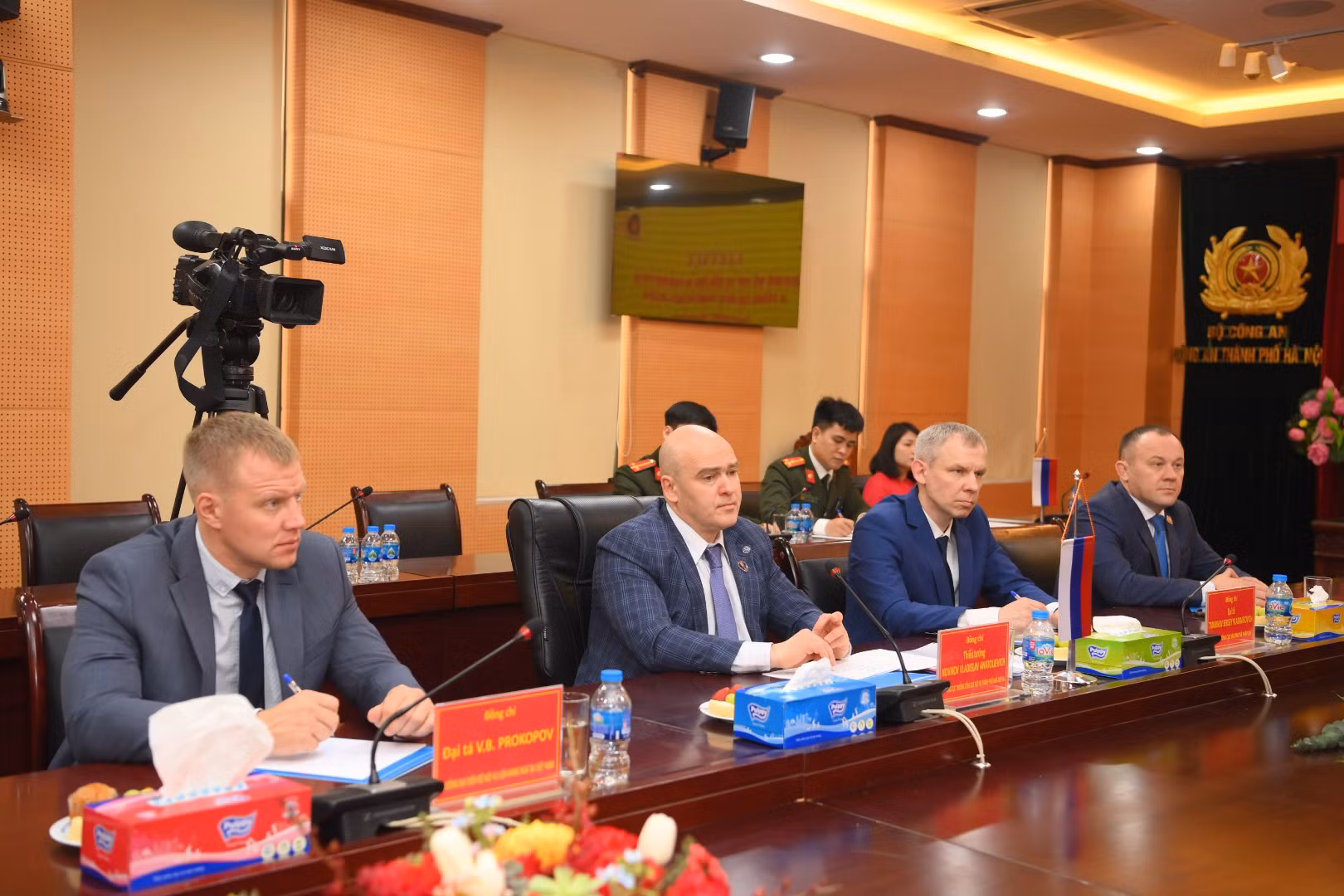 Tầm cao mới trong mối quan hệ giữa Công an TP Hà Nội và Tổng cục Nội vụ TP Moscow -2