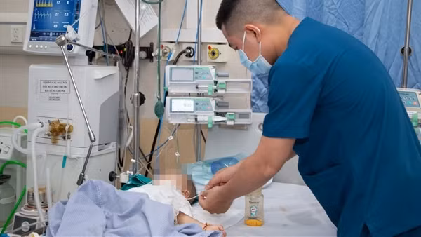 Bệnh tay chân miệng gia tăng tại Hà Nội và nhiều địa phương