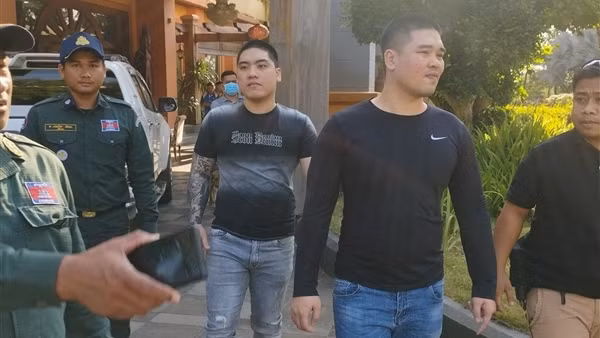 Hành trình truy lùng 2 đối tượng giết người trốn nã gần 1 năm ở Campuchia