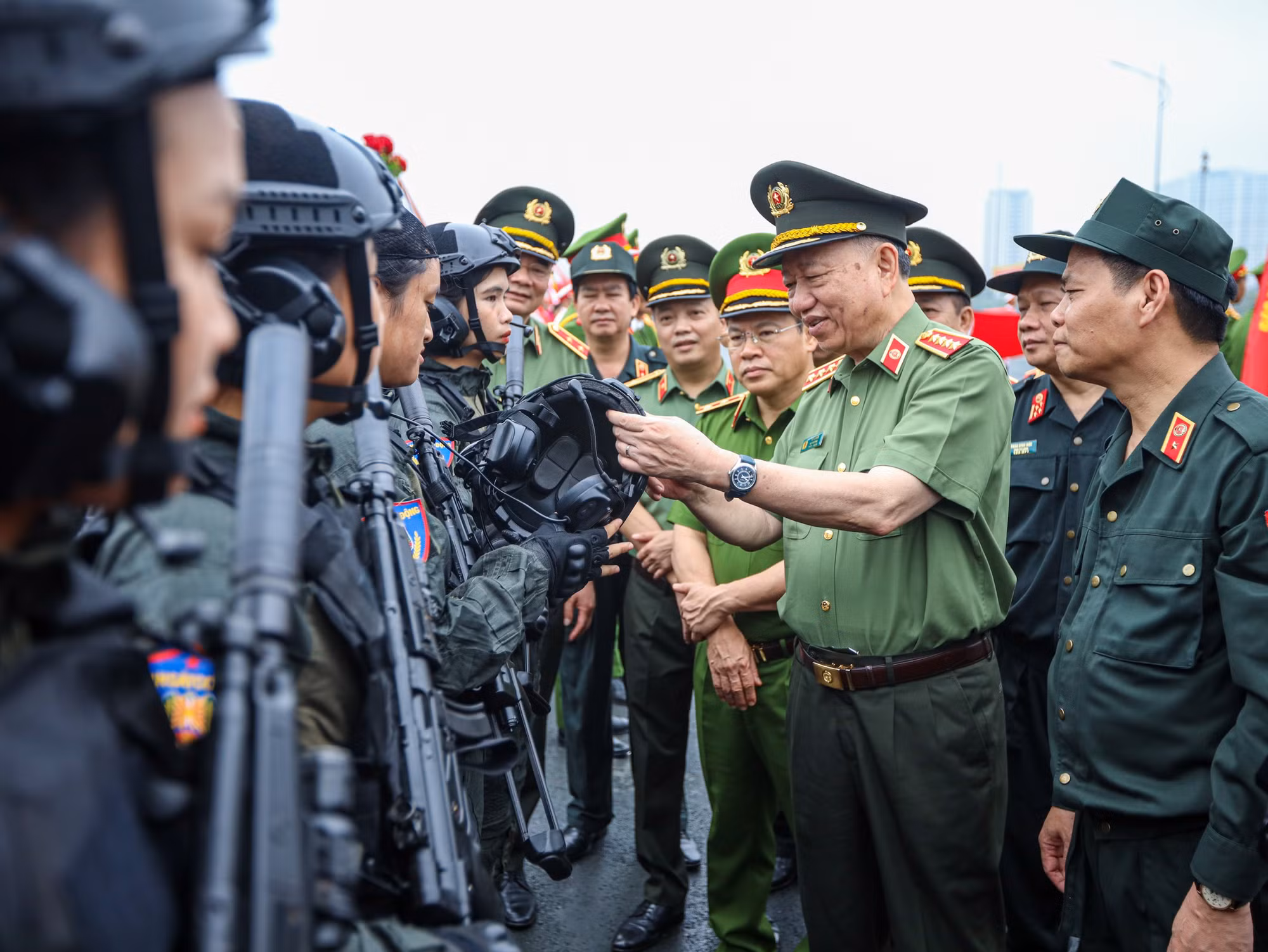 Luyện tập thuần thục, phục vụ tốt Lễ kỷ niệm 50 năm Ngày truyền thống lực lượng Cảnh sát cơ động -1