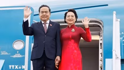 Chủ tịch Quốc hội Trần Thanh Mẫn và Phu nhân lên đường thăm chính thức Hàn Quốc và Mông Cổ