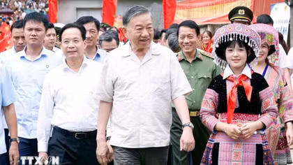Tổng Bí thư, Chủ tịch nước: Tạo môi trường an ninh, an toàn vì cuộc sống bình yên, hạnh phúc của nhân dân