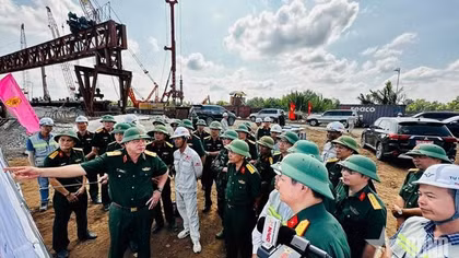 Binh đoàn 12 phát động thi đua “60 ngày đêm lao động Quyết thắng”