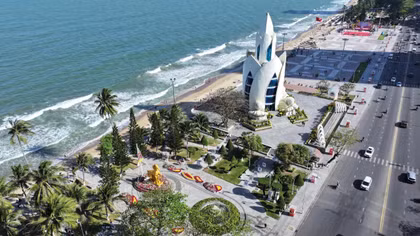Khánh Hòa quyết liệt thực hiện các giải pháp tăng trưởng bền vững kinh tế - xã hội