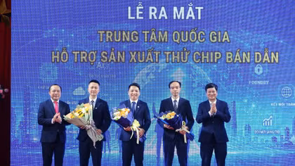Ra mắt Trung tâm Quốc gia hỗ trợ sản xuất thử chíp bán dẫn đầu tiên