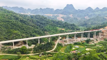 Đẩy nhanh tiến độ hai dự án cao tốc tại Lạng Sơn, Cao Bằng