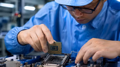 Bài 1: “Điểm nghẽn” khiến chip Việt khó phát triển 