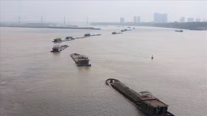 Từ 7-10h ngày 27/8, Hà Nội cấm phương tiện lưu thông trên sông Hồng