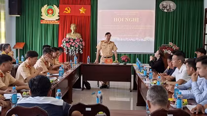 Tuyên truyền pháp luật giao thông bằng hình thức trực quan