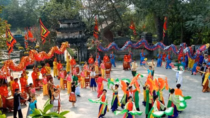 Góp ý Dự thảo Văn kiện Đại hội XIV của Đảng: Văn hoá là hệ điều tiết sự phát triển xã hội bền vững