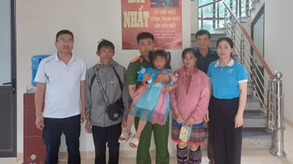 Sáu giờ giải cứu thành công cháu bé bị bắt cóc 