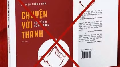 Sáng tác văn chương không thể xoá nhòa lịch sử