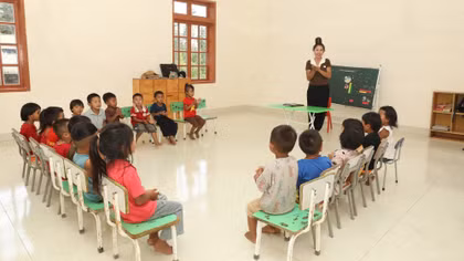 Đường đến trường không còn gieo neo
