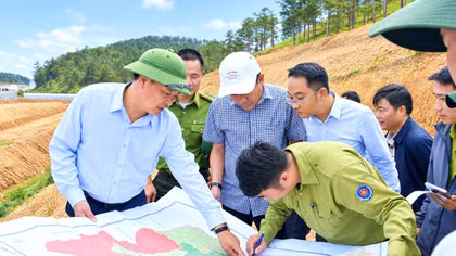 Lắng nghe dân nói, làm đến cùng việc dân cần…
