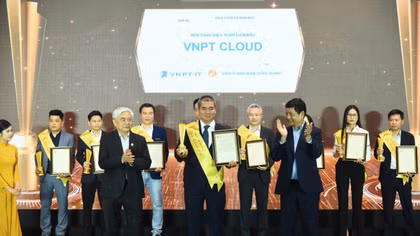 Không chỉ là giải thưởng, điều gì đứng sau 7 lần được xướng tên của VNPT tại Sao Khuê 2026?