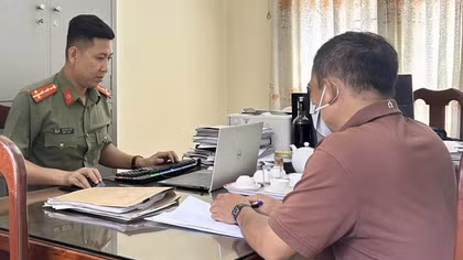 Xử phạt đối tượng xúc phạm Cảnh sát giao thông trên mạng xã hội