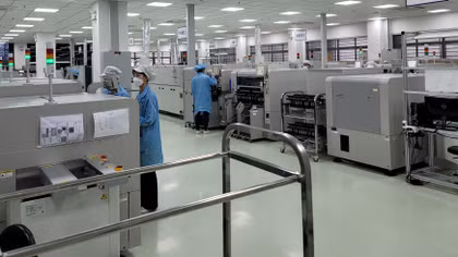 Thu hút và đào tạo nhân lực trình độ cao về khoa học - công nghệ