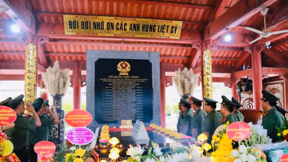 Nén tâm hương trên những miền đất lửa
