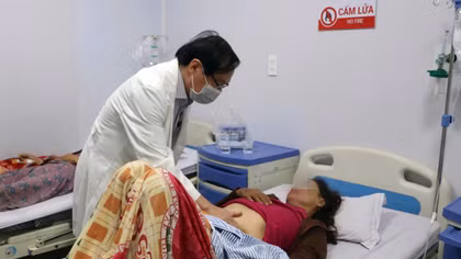 Thông tin mới nhất vụ nghi ngộ độc thực phẩm sau khi ăn bánh mì ở Quảng Ngãi