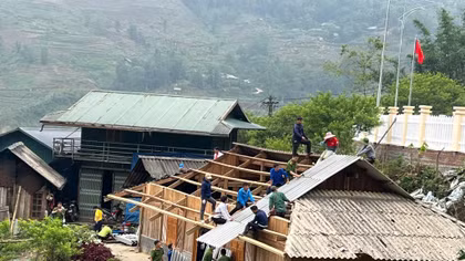 Xã không ma túy giữa mây núi Tả Phìn 