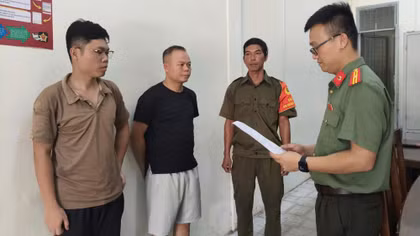 Móc nối với người nước ngoài để lừa đảo, rửa tiền hơn 700 tỷ đồng