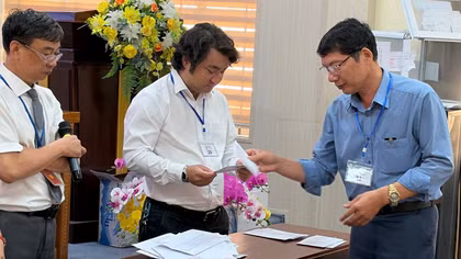 Trúng giá mỏ cát hơn 1 triệu đồng/m3, doanh nghiệp nói... “nhầm cao” và bỏ cọc