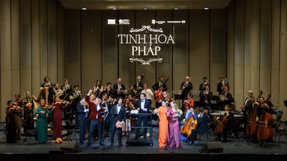 Nghệ sĩ Nhà hát Opera Hoàng gia Versailles trở lại Nhà hát Hồ Gươm