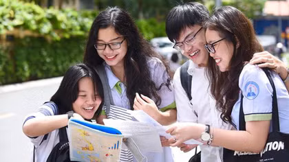 Mùa thi trong mỗi gia đình