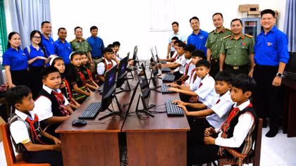 Phối hợp tổ chức chương trình đồng hành cùng thanh, thiếu nhi vùng biên giới