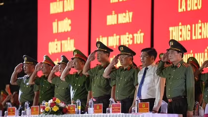 Mãn nhãn và ấn tượng chương trình khai mạc Hội thao CAND năm 2026