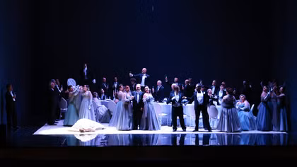 Kiệt tác La Traviata chuẩn phong cách Ý trên sân khấu Nhà hát Hồ Gươm
