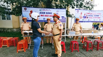 “Gần dân nhất” để giữ bình yên trên những cung đường