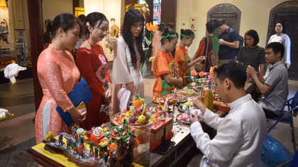 Khơi dậy giá trị văn hoá truyền thống qua Tết Trung thu