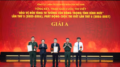 Trao giải Cuộc thi viết “Bảo vệ nền tảng tư tưởng của Đảng trong tình hình mới” lần 5 