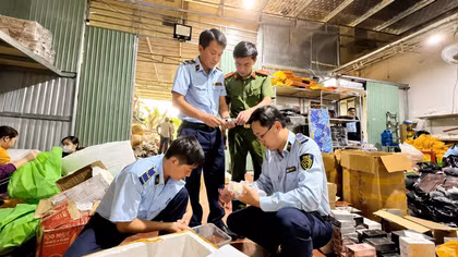 Thao túng doanh số để leo hạng trên sàn thương mại điện tử
