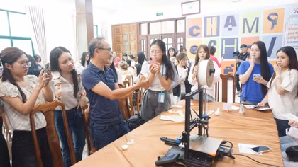 Người trẻ hào hứng khám phá di sản cùng AI, công nghệ số hoá 3D