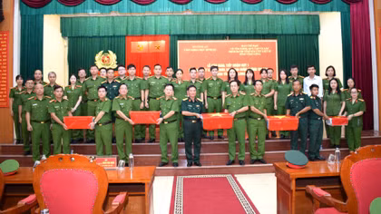 Viện Khoa học hình sự tiếp nhận 471 mẫu hài cốt liệt sĩ phục vụ giám định ADN