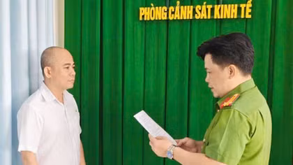 Khởi tố phó giám đốc doanh nghiệp trốn thuế 