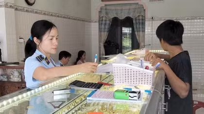 Nhiều cơ sở vi phạm trong kinh doanh vàng, kim cương và trang sức