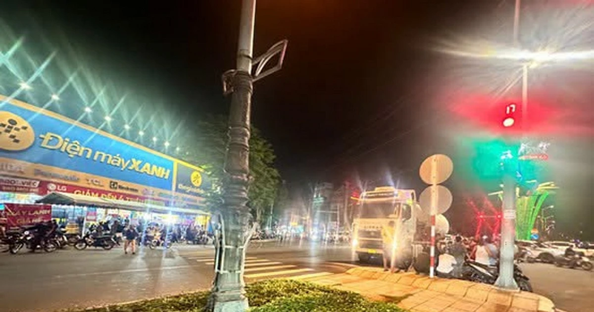 Tìm nhân chứng và hình ảnh vụ tai nạn chết người tại Khánh Hòa